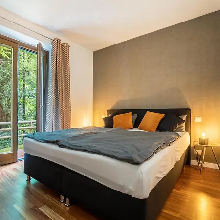 Appartement Perlago *