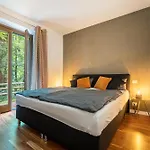 Apartament Perlago *